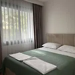 White Icmeler Apartment *
