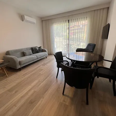 White ıçmeler Daire *