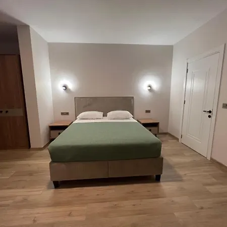 White Icmeler * مرمريس