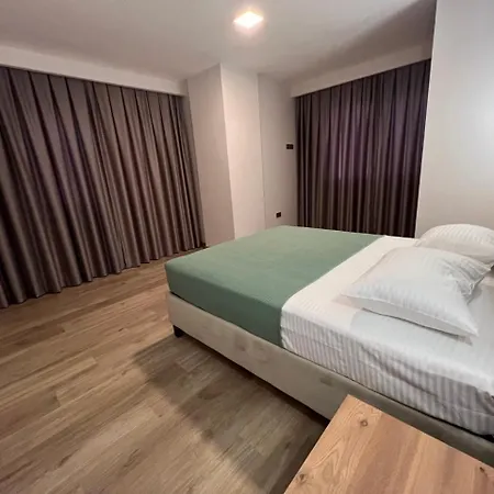 White Icmeler شقة