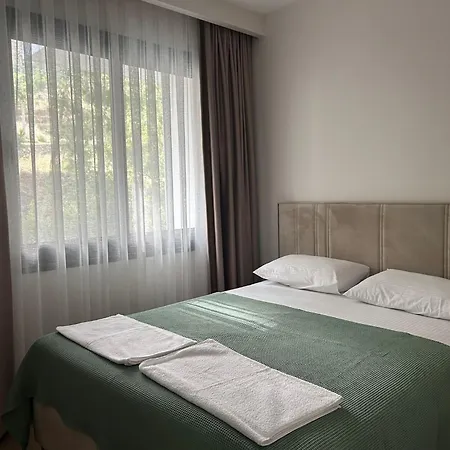 White ıçmeler Daire *