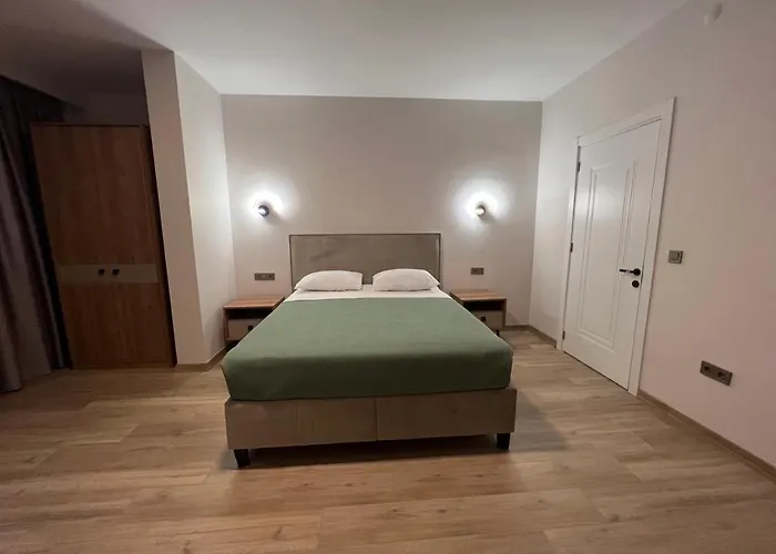 White Icmeler * 말마리스