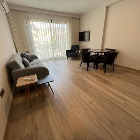 White ıçmeler Daire *